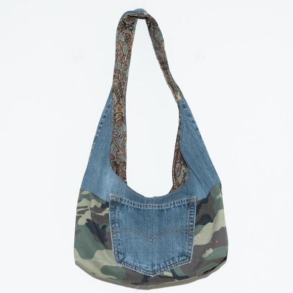 Upcycled hobo bag / shoulder bag - Picture 1 of 8